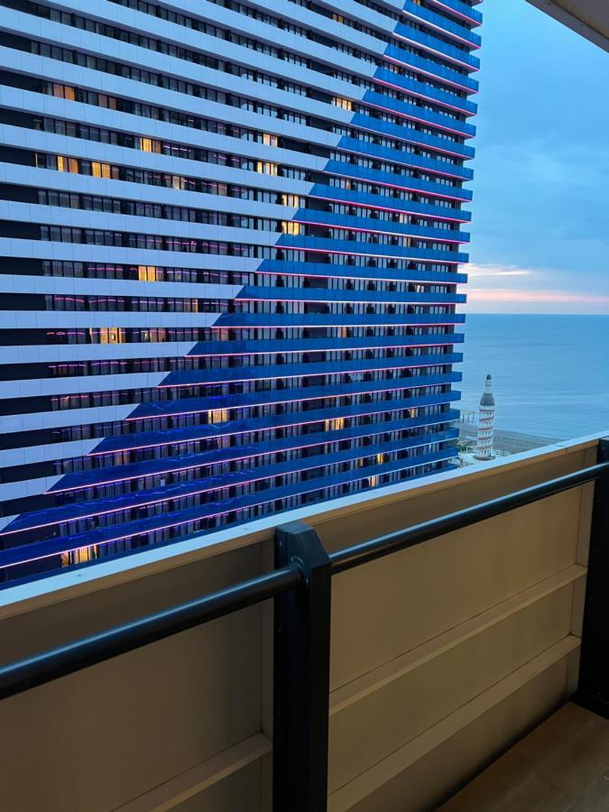 Orbi City Suite Батумі Екстер'єр фото