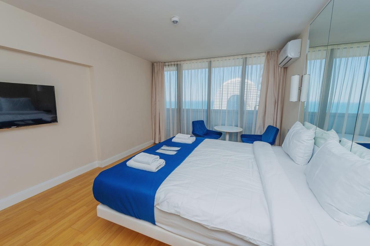 Orbi City Suite Батумі Екстер'єр фото