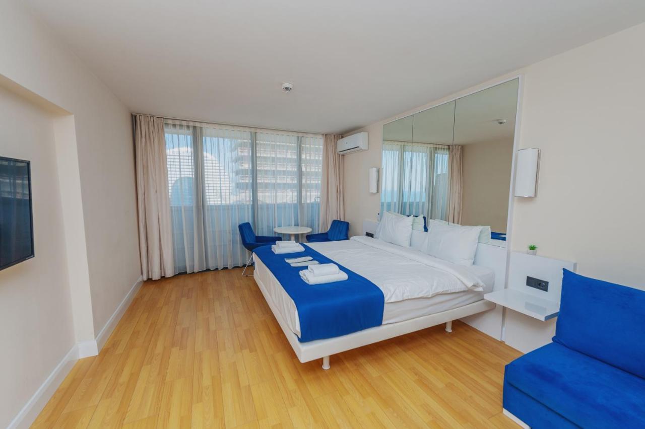Orbi City Suite Батумі Екстер'єр фото