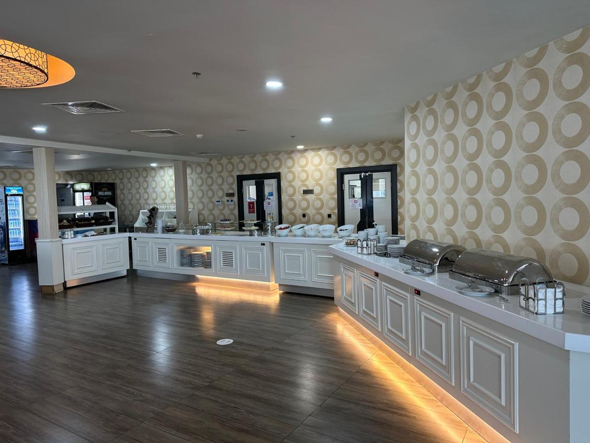 Orbi City Suite Батумі Екстер'єр фото