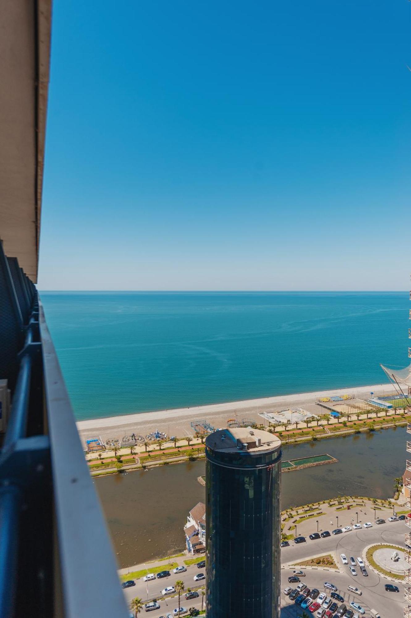 Orbi City Suite Батумі Екстер'єр фото