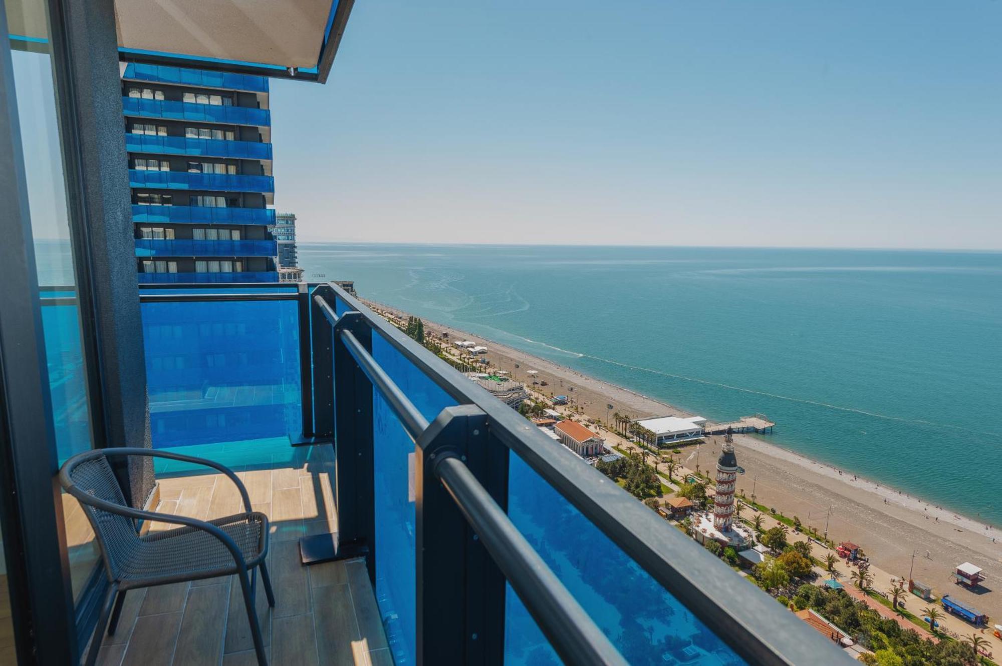 Orbi City Suite Батумі Екстер'єр фото